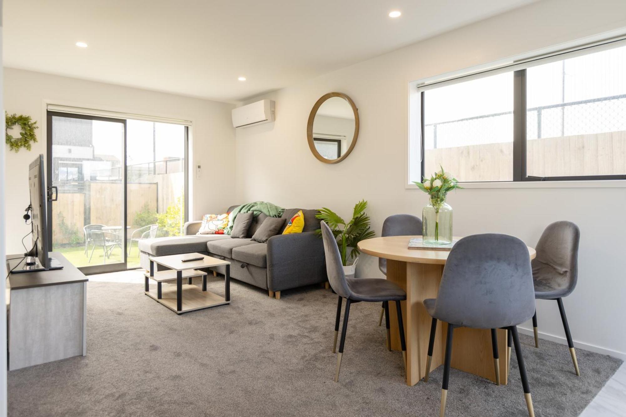 Luxury 2 Bedroom Townhouse By Hagley Park In Cbd Christchurch Exteriör bild