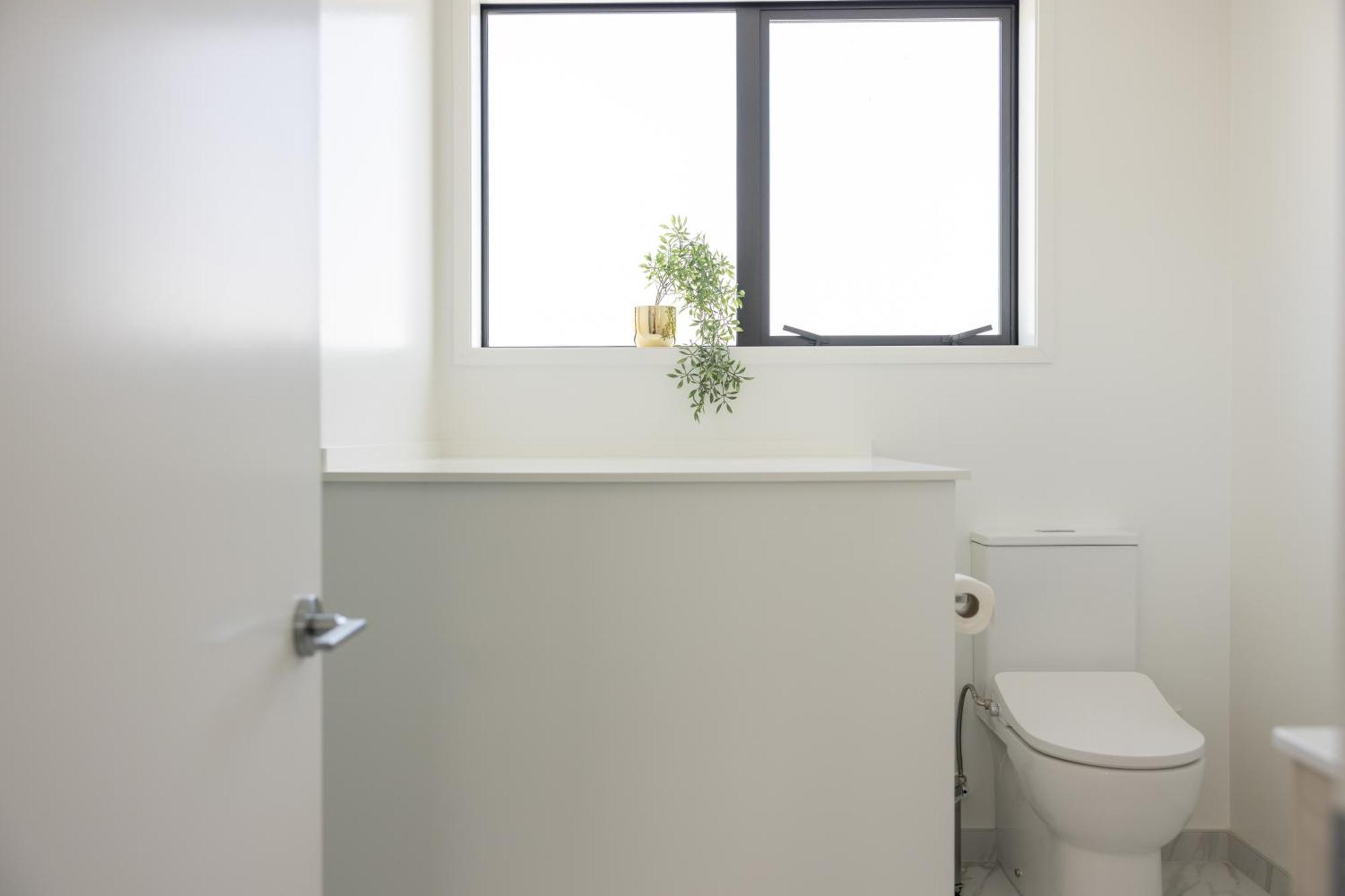 Luxury 2 Bedroom Townhouse By Hagley Park In Cbd Christchurch Exteriör bild