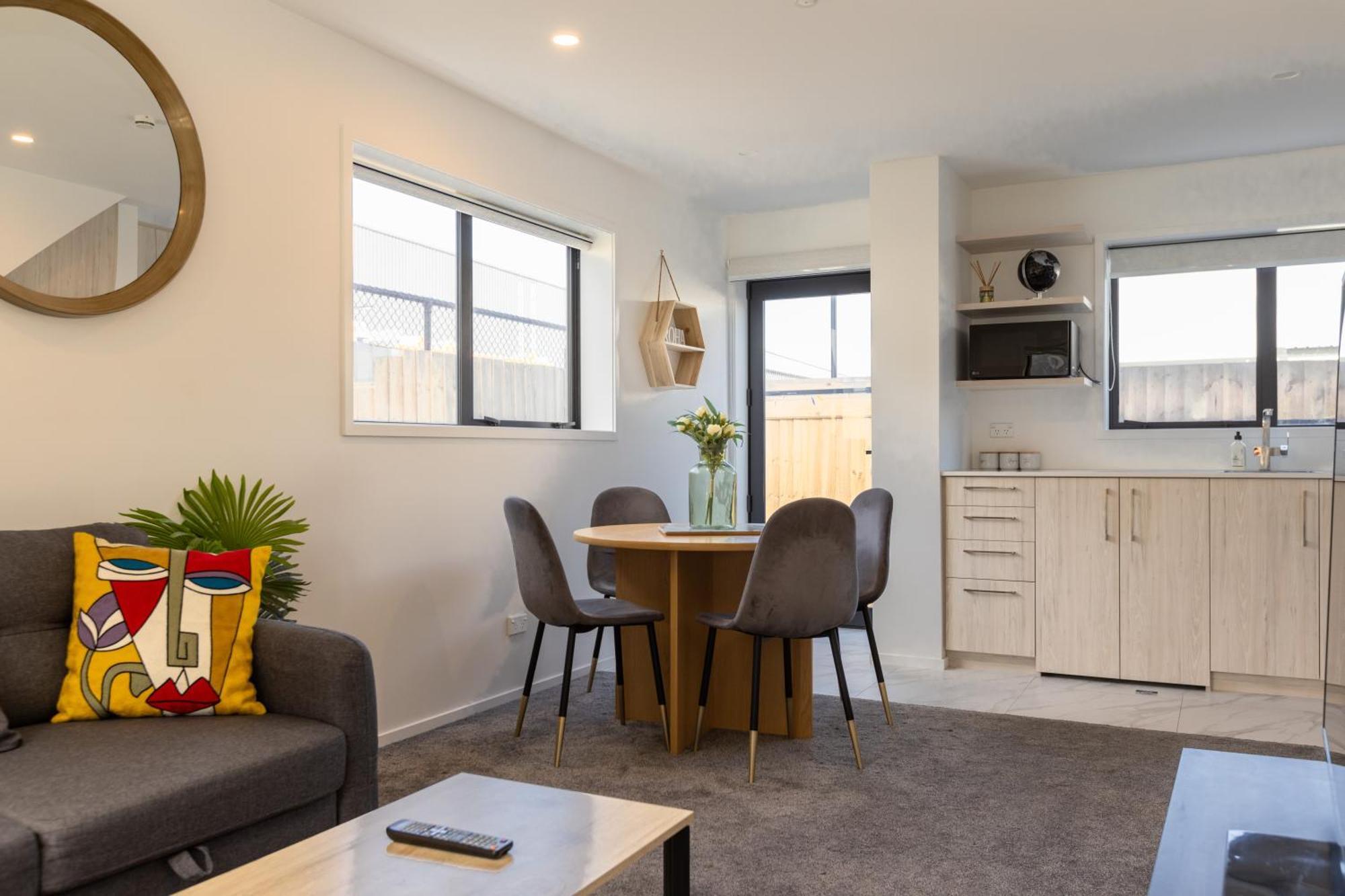 Luxury 2 Bedroom Townhouse By Hagley Park In Cbd Christchurch Exteriör bild